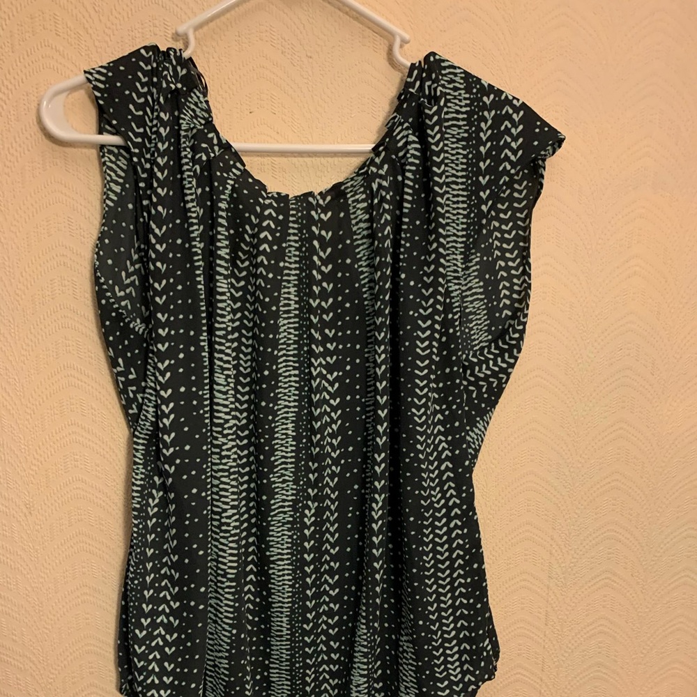 Lauren Conrad Top
